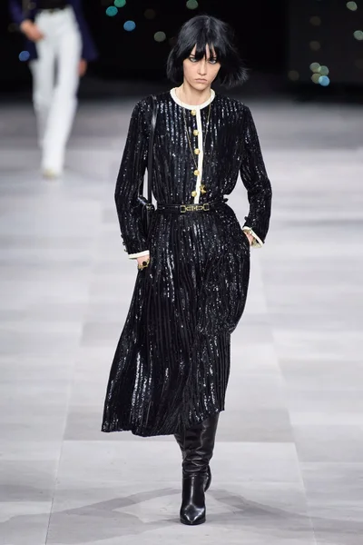 Look 5